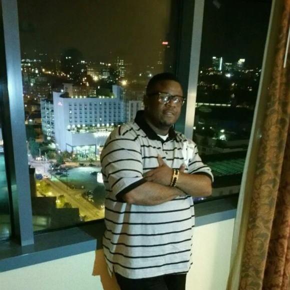 Meet your Posher, Bobby - Picture 1 of 1